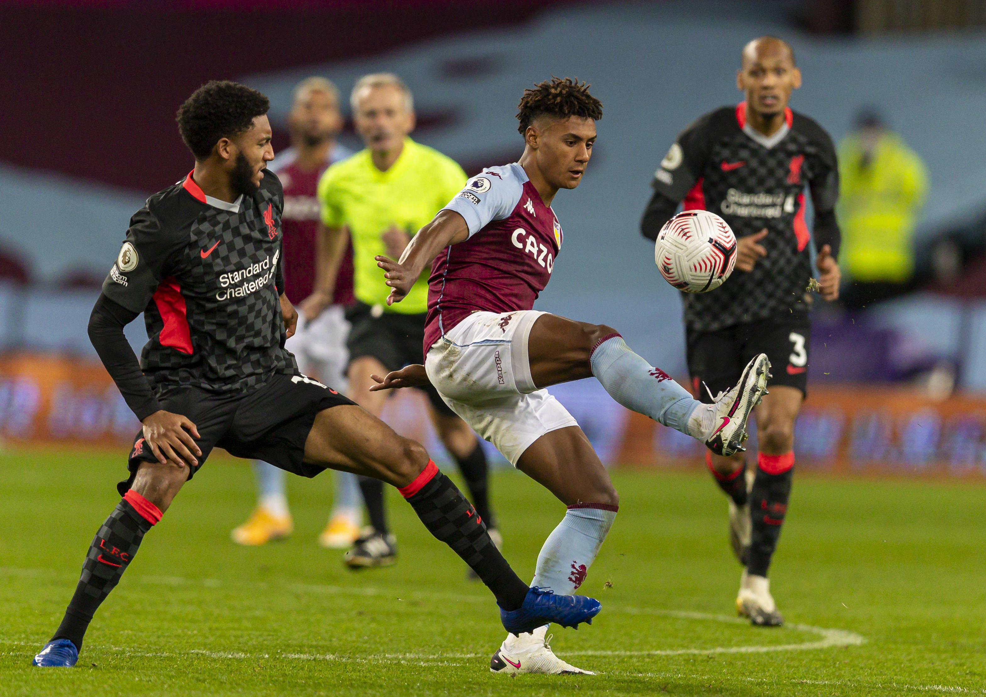 防线让拜仁 防线让拜仁